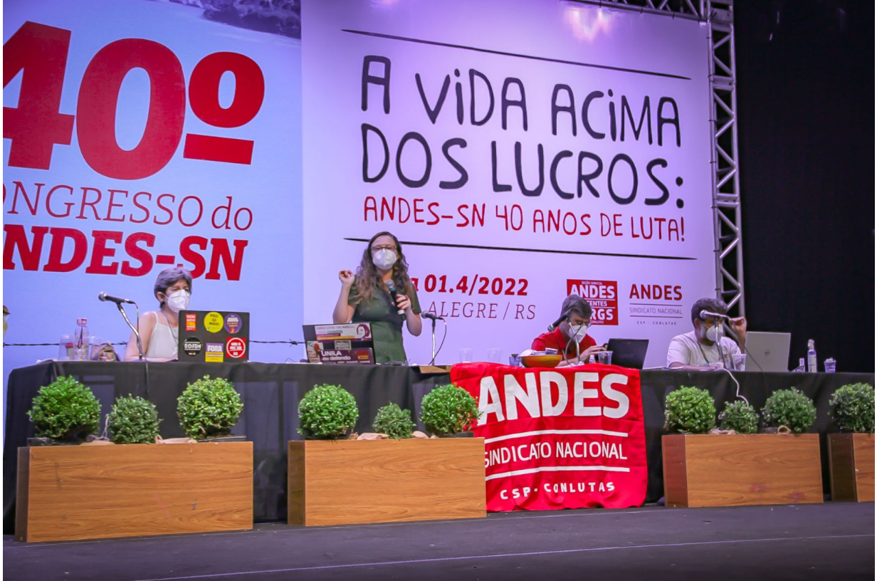 Plano de Lutas do Setor das Federais é aprovado no 40º Congresso do ANDES-SN